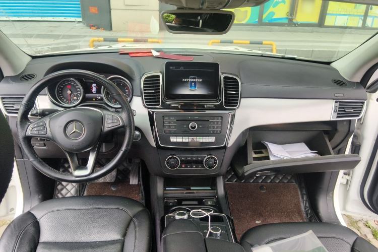 Used Mercedes-Benz GLE Coupe 2017 GLE 320 4MATIC Coupe SUV
