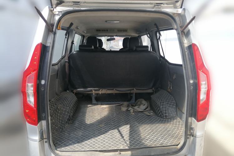 Used Wuling Zhengcheng 2015 1.5L Comfort L3C Trunk