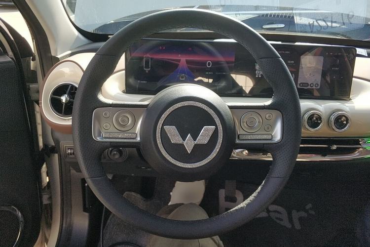 Used Wuling Bingo 2023 410 km Lingxi Deluxe Edition