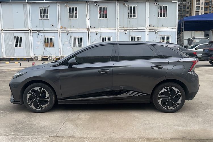 Used MG 4 EV 2022 520 km Flagship Edition
