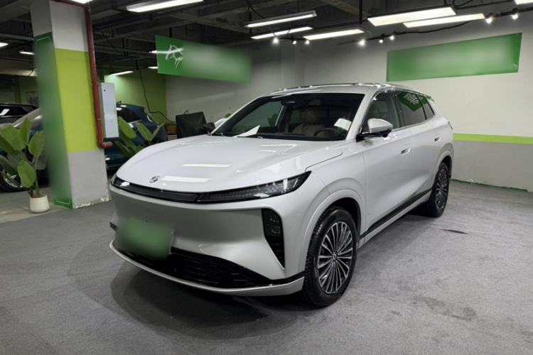 Used Dongfeng Aeolus L8 2025 Model 185KM Dream Edition