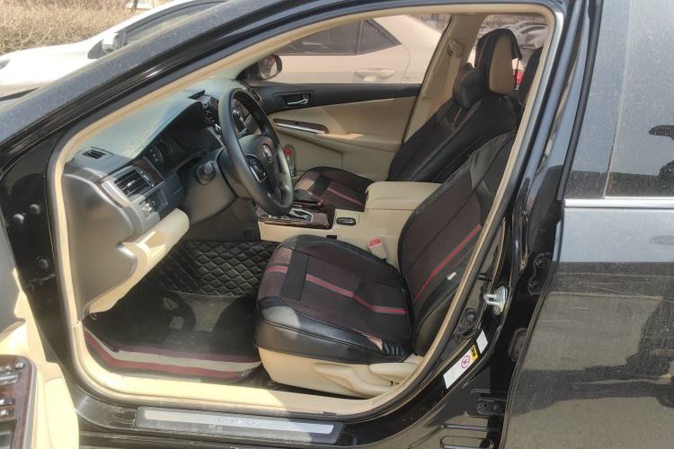 Used Toyota Camry 2016 2.0E 10th Anniversary Elite Edition Left Front Seat