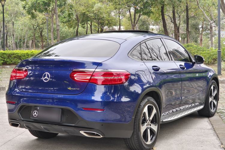 Used Mercedes-Benz GLC Coupe 2017 GLC 200 4MATIC Coupe SUV
