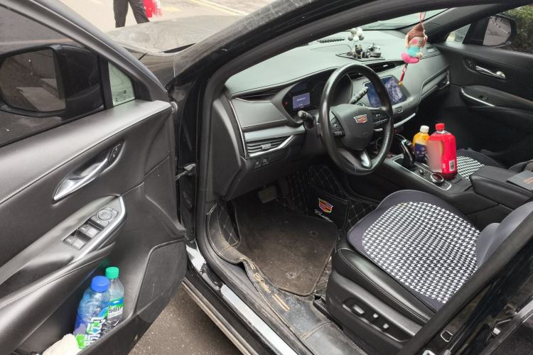 Used Cadillac XT4 2021 28T Two-Wheel Drive Leading Version