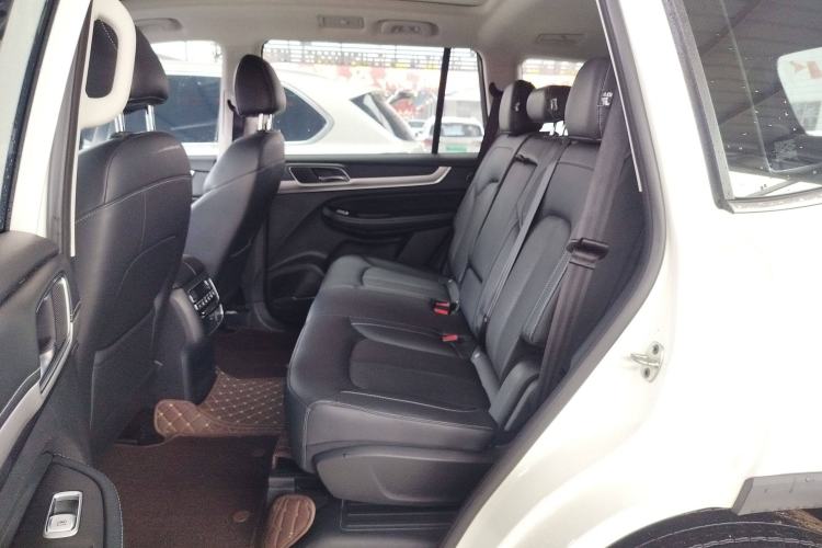 Used Roewe RX8 2019 30T Smart Connectivity Two-Wheel Drive Supreme Flagship Edition
