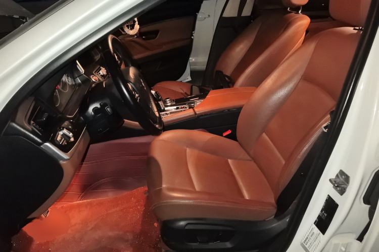 Used BMW 5 Series 2017 520Li Elegant Edition
