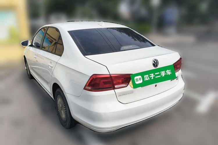 Used Volkswagen Santana 2015 1.6L Manual Fashion Edition Rear Left 45 Deg