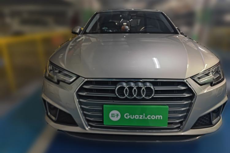 Used Audi A4L 2019 40 TFSI Fashion Edition China VI Emission Standard
