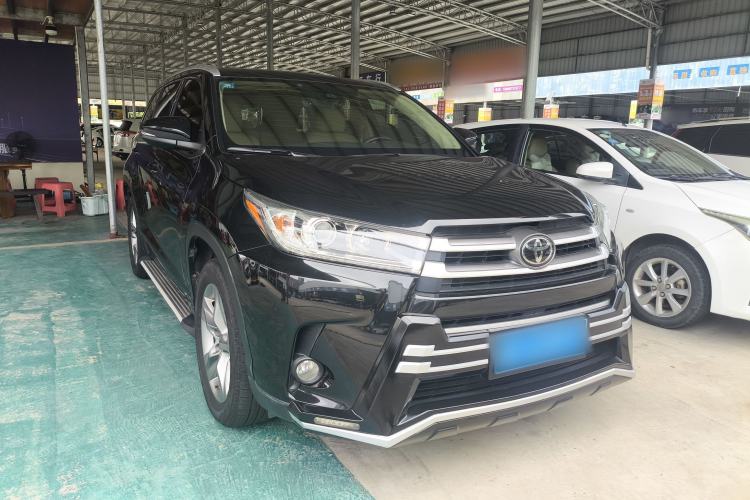 Used Toyota Highlander 2018 2.0T Four-Wheel Drive Luxury Version 7 Seats China VI Standard