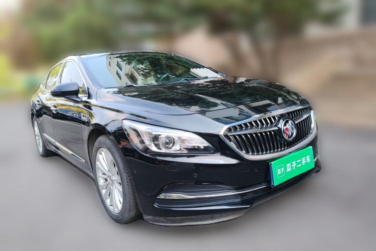 Used Buick LaCrosse 2016 28T Premium Edition Front Right 45 Deg