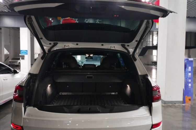 Used BMW X5 2022 xDrive 40Li Luxury Edition M Sport Package