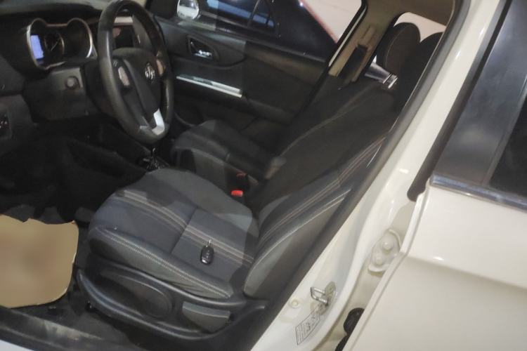 Used Dongfeng Aeolus AX3 2016 1.5L Automatic Zunku Model