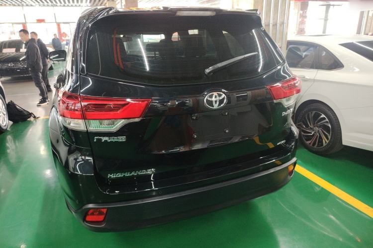 Used Toyota Highlander 2018 2.0T Four-Wheel Drive Elite Edition 7 Seats China VI Standard Rear