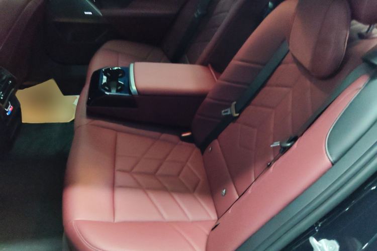 Used BMW 5 Series 2024 530Li Leading Model M Sport Package Left Rear Seat