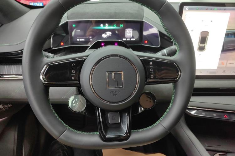 Used Zeekr 001 2023 ME Edition 100 kWh Steering Wheel