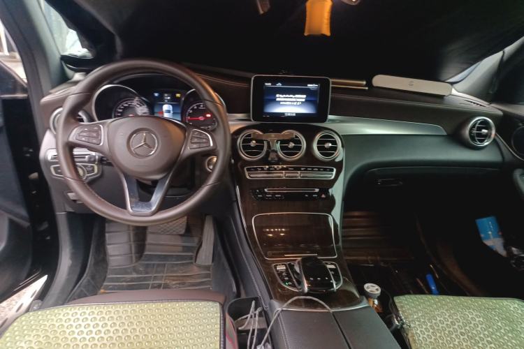 Used Mercedes-Benz GLC 2019 GLC 260 L 4MATIC Dynamic Model
