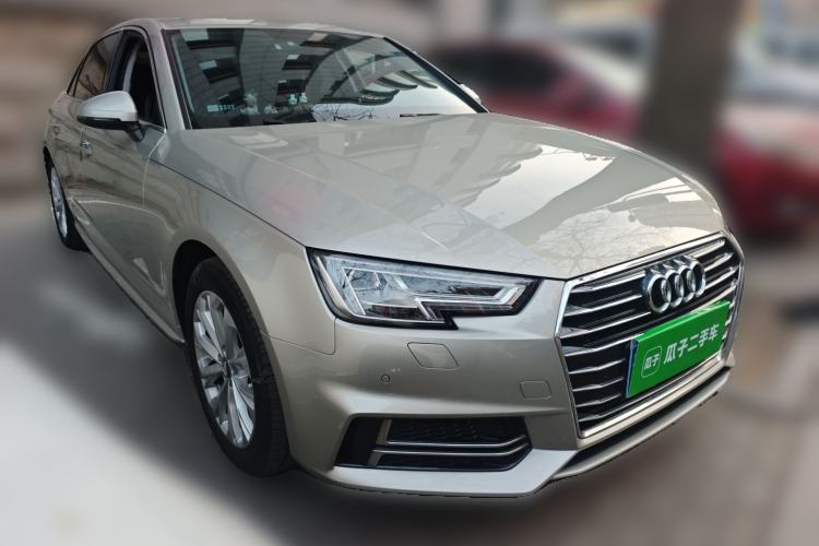 Used Audi A4L 2019 40 TFSI Ambition Version China V Front Right 45 Deg