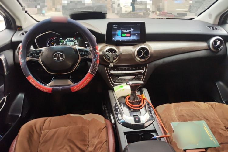 Used BAIC Senova D50 2018 1.5L CVT Prestige Intelligent Drive Edition Center Console