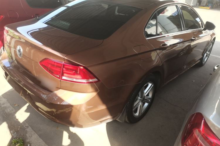 Used Volkswagen Lamando 2015 280TSI DSG Comfort Edition Rear Right 45 Deg