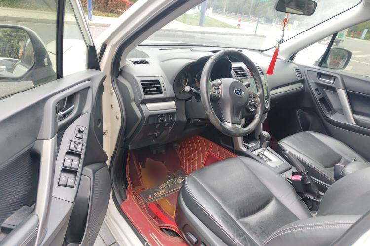 Used Subaru Forester 2014 2.0i Automatic Luxury Edition Driver Seat