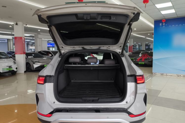 Used BYD Song PLUS New Energy 2025 DM-i 112KM Prestige Model