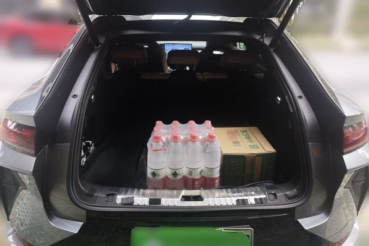 Used BYD Song L EV 2024 550 km Excellence Version Trunk