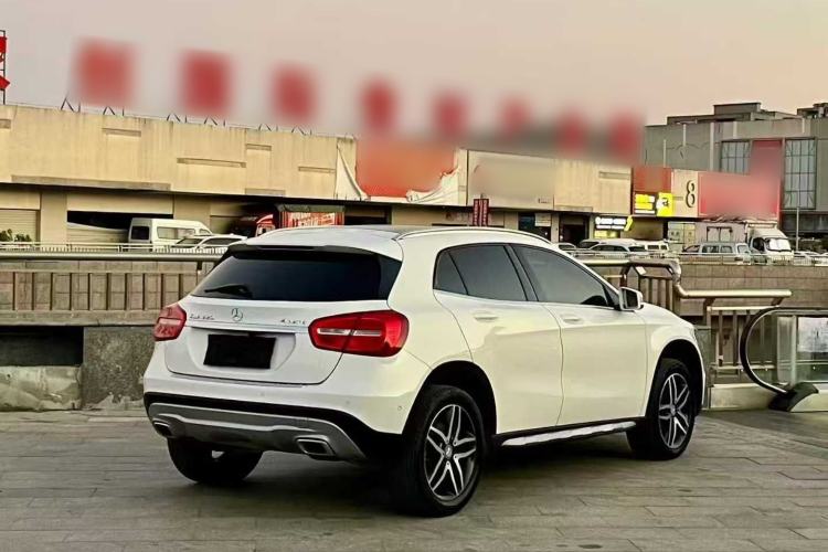 Used Mercedes-Benz GLA 2015 GLA 220 4MATIC Fashion Model