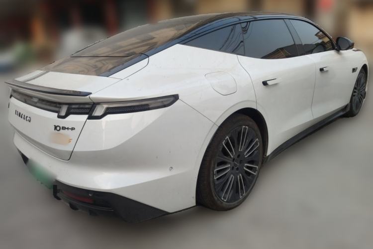 Used Lynk & Co 10 EM-P 2025 Model 120 Four-Wheel Drive Ultra Rear Right 45 Deg