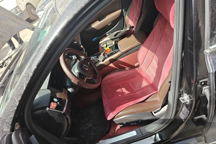 Used Volvo S90 New Energy 2022 T8 eDrive Hybrid Luxury Edition Left Front Seat