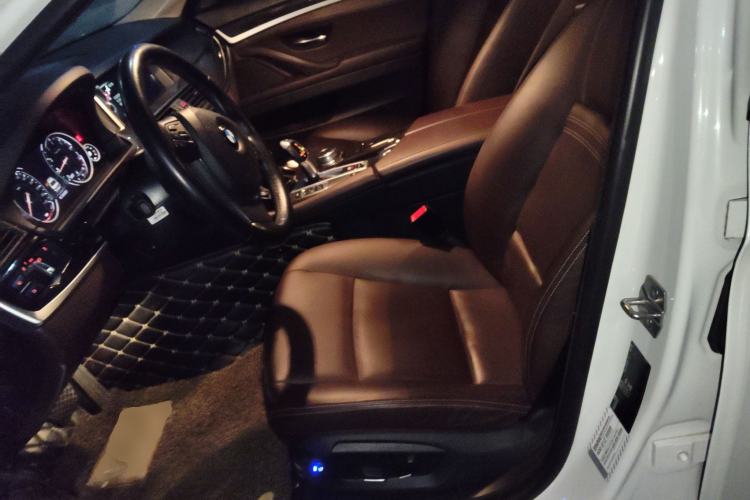 Used BMW 5 Series 2017 525Li Luxury Design Package
