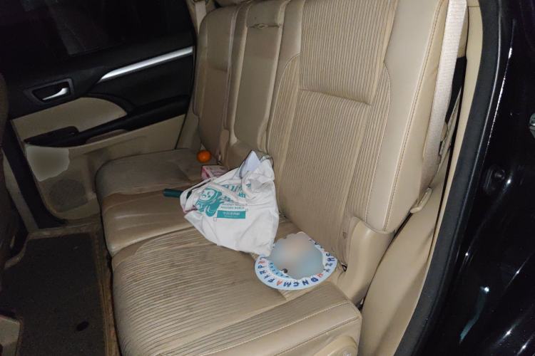 Used Toyota Highlander 2018 2.0T Four-Wheel Drive Elite Edition 7 Seats China V Standard
