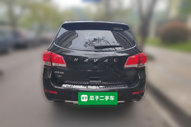 Used Haval H6 2016 Upgraded Model 1.5T Manual Two-Wheel Drive Urban Version
