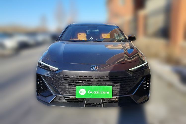 Used CHANGAN UNI-V 2022 1.5T Prestige Version Front