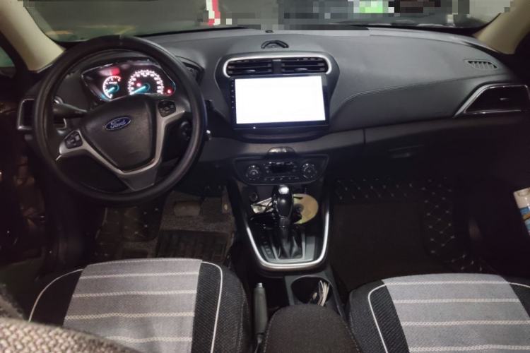 Used Ford Escort 2015 1.5L Automatic Fashion Model
