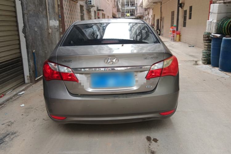 Used Hyundai Celesta 2015 1.6L Automatic Comfort Model Rear