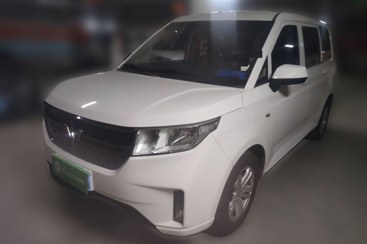 Used Wuling Hongguang PLUS 2019 1.5T Manual Comfort Version 7 Seats