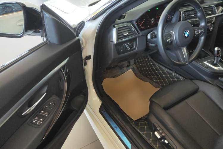 Used BMW 3 Series GT 2020 320i M Sport Package
