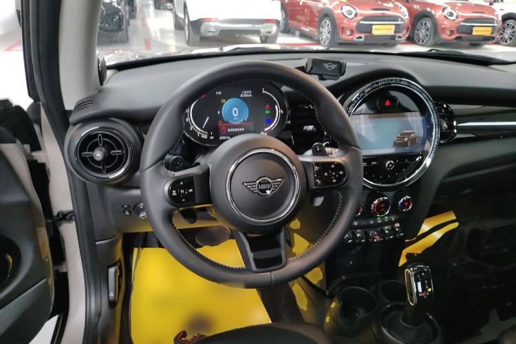 Used MINI MINI 2022 2.0T COOPER S Classic Edition