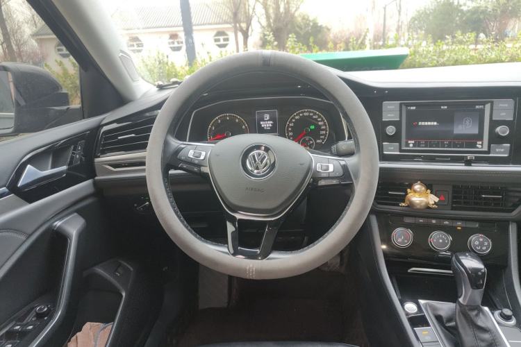 Used Volkswagen Sagitar 2020 280TSI DSG Comfort Version China VI Standard Steering Wheel