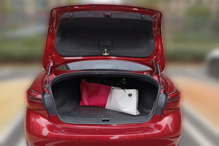 Used Infiniti Q50L 2018 2.0T Enjoyment Edition China V standard