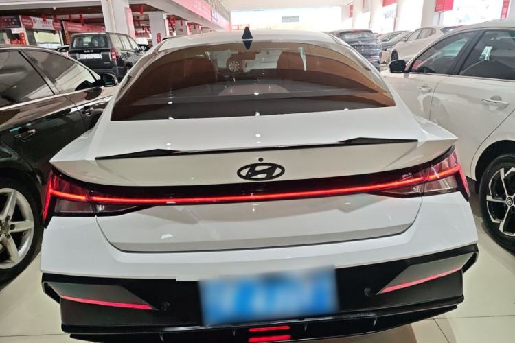 Used Hyundai Elantra 2023 1.5L CVT LUX Prestige Edition Rear