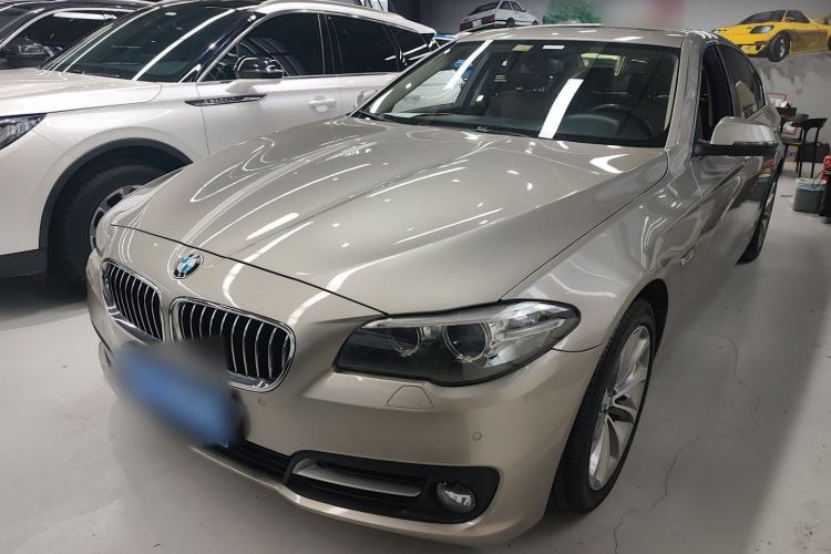 Used BMW 5 Series 2014 528Li Leading Model
