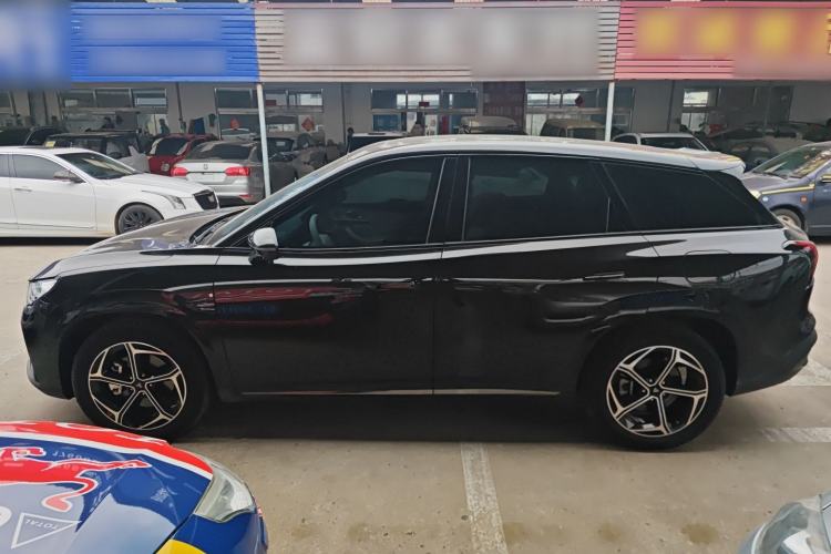 Used NETA L 2024 Extended-Range 310 Flash-Charge Red Edition
