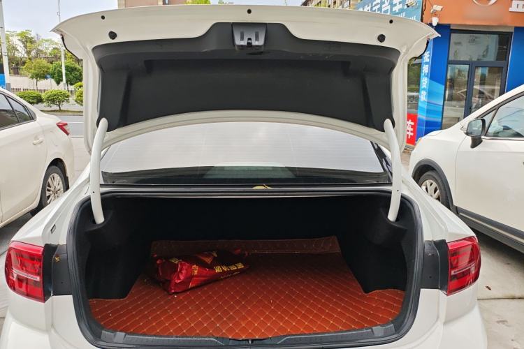 Used Volkswagen Lamando 2021 230TSI DSG Fashion Edition Trunk