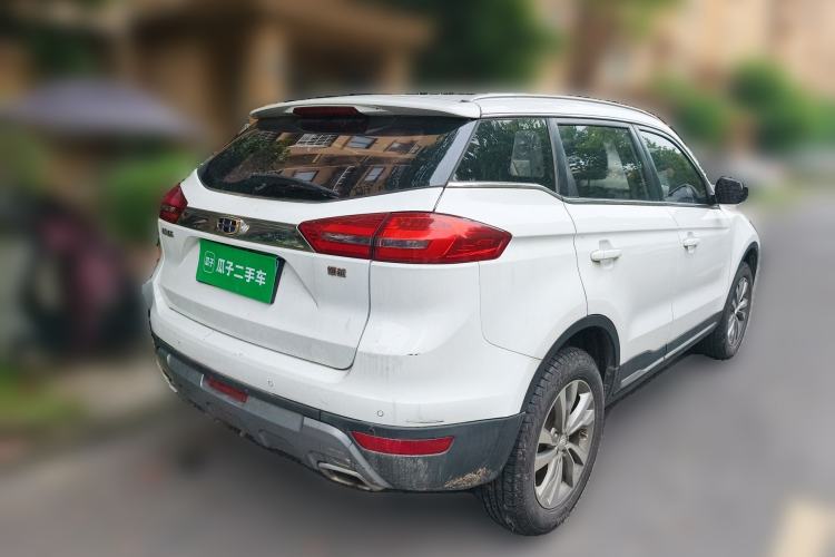 Used Geely Auto Emgrand X7 Sport 2016 2.0L Manual Smart Connect Version
