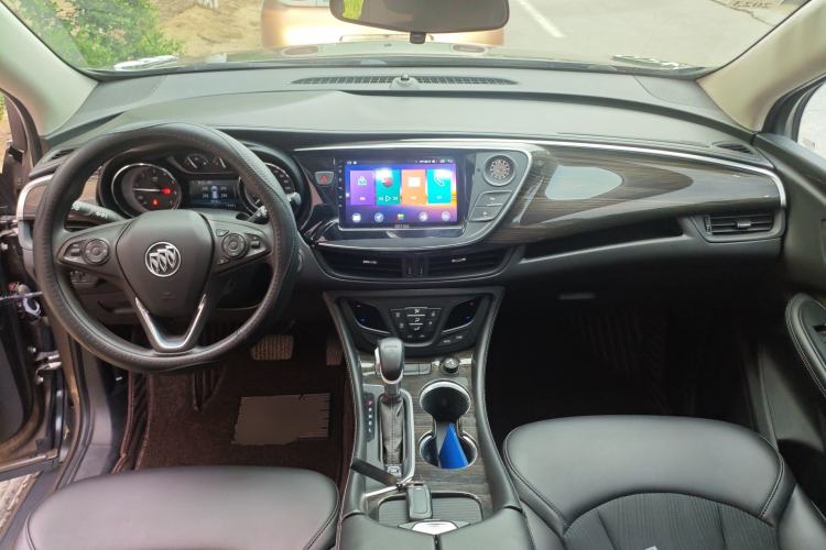 Used Buick Envision 2018 20T Two-Wheel-Drive Leading Model Center Console