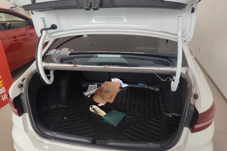 Used Volkswagen Lavida 2023 Revised Version 1.5L Automatic Starry Sky Edition – 5 Million Units