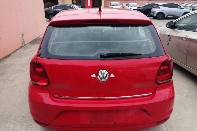 Used Volkswagen Polo 2014 1.6L Automatic Luxury Edition
