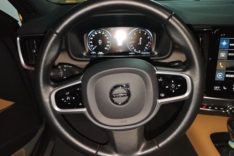 Used Volvo V90 2020 Facelifted Cross Country T5 AWD Zhiyuan Edition