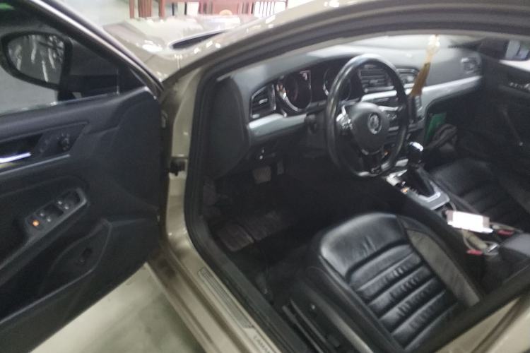 Used Volkswagen Lamando 2018 280TSI DSG Comfort Edition